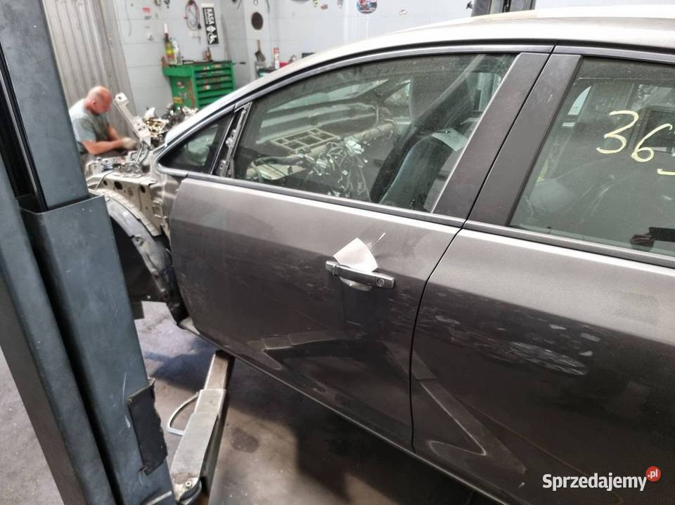 DRZWI LEWE PRZÓD OPEL ASTRA J Z10A sprzedam