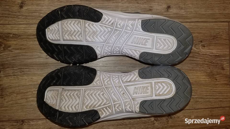 Buty tenisowe NIKE Vapor Court EUR40 255 Dart Białystok sprzedam