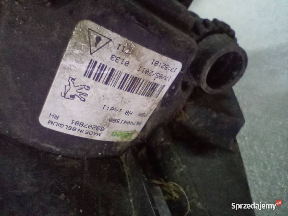 Halogen prawy przeciwmgielne prawy przód peugeot Biała Podlaska