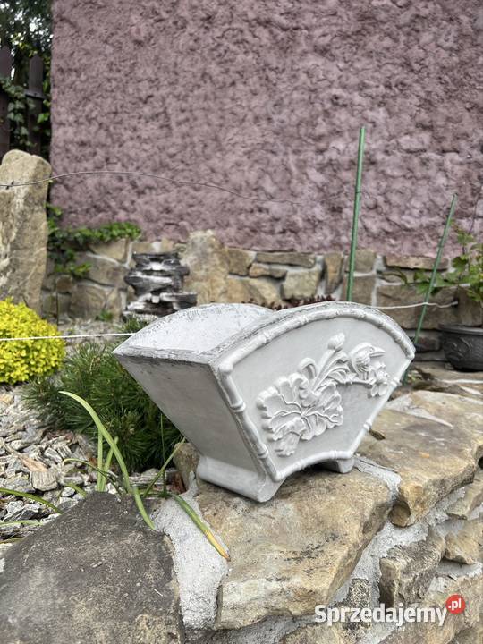 Betonowe donice ogrodowe wachlarz Maków Podhalański