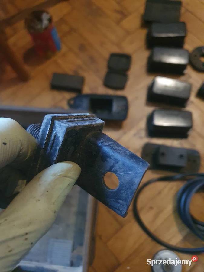 Wspornik mocowanie uchwyt karoserii ramy Pozostałe Warszawa sprzedam