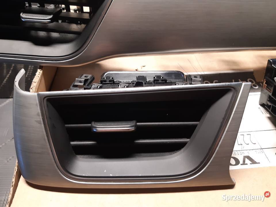 Renault Captur II zestaw kratki nawiewu Trąbki sprzedam