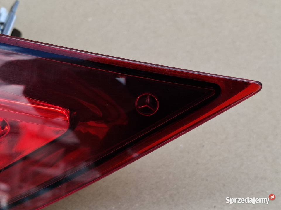 MERCEDES CLA W118 LAMPA LEWY TYŁ LEWA TYLNA W osobowe Bieleń