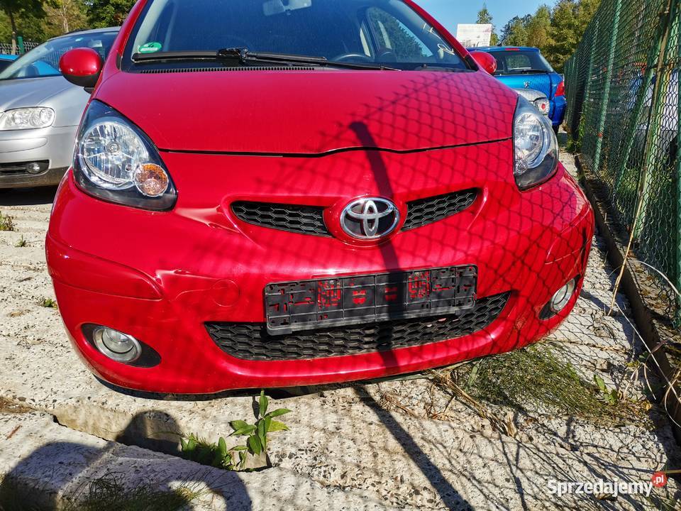 Toyota Aygo z klimatyzacja limitowana wersja manualna Micra małopolskie Tarnów