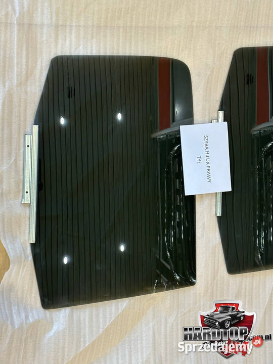 SZYBA Toyota Hilux Vigo VII prawy TYŁ 20052015 terenowe