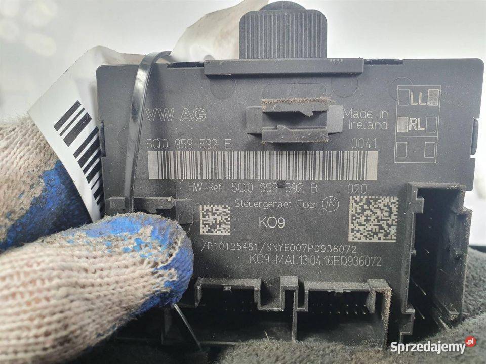 MODUŁ VOLKSWAGEN PASSAT B8 5Q0959592E osobowe Lipno sprzedam
