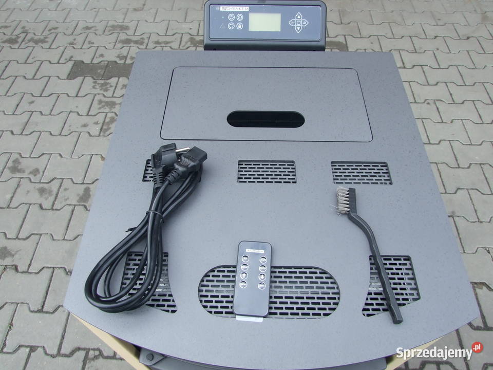 Piec piecyk kominek na pelet pellet 65 KW Bogacica