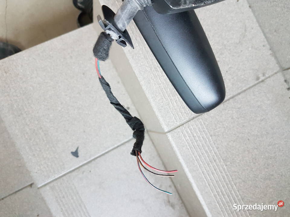BMW 1 E87 LUSTERKO WEWNETRZNE ANTENA CZUJNIK Rok produkcji 2005 Lusterka wewnętrzne Turkowice sprzedam