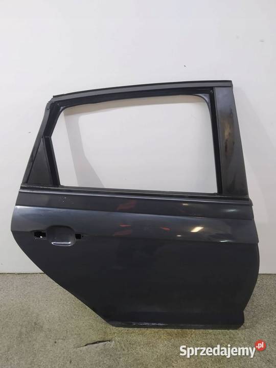 DRZWI PRAWE TYŁ LI7F LEKKO USZKODZONE VW