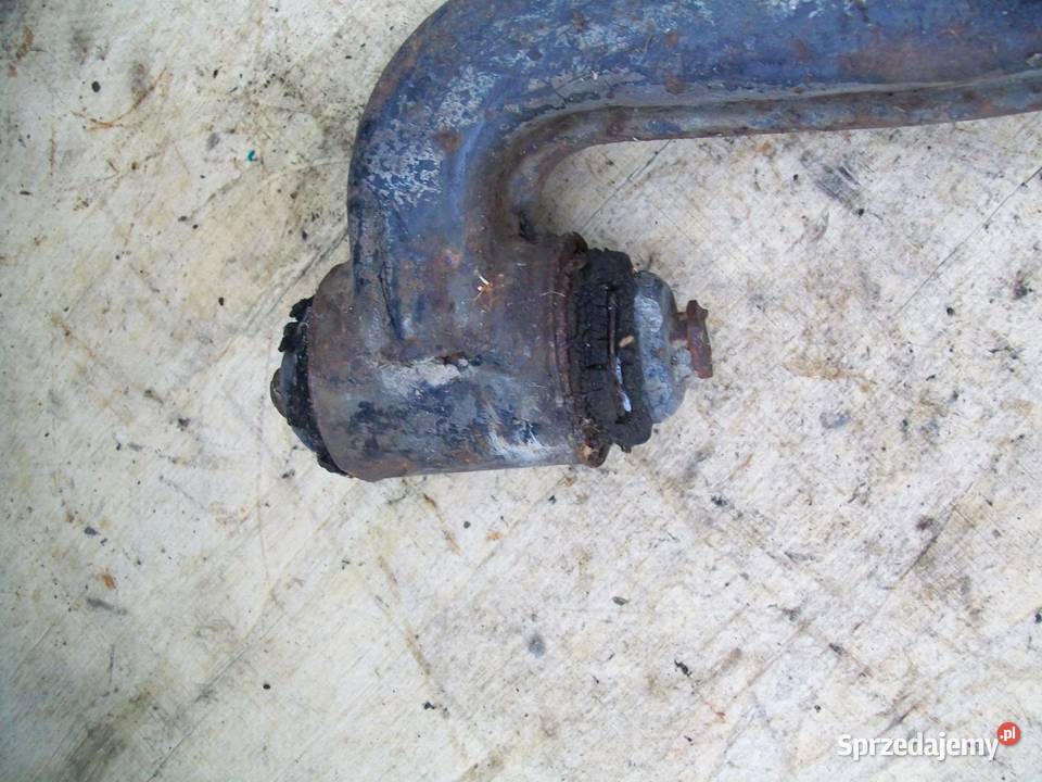 Mercedes 190 Wahacz prawy przod przedni