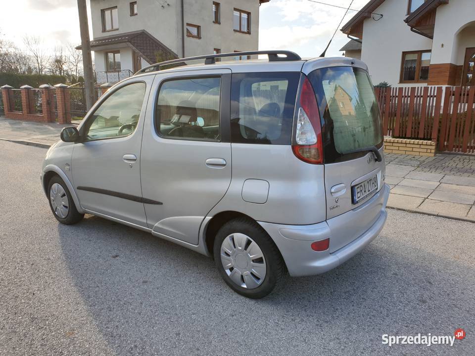 Toyota Yaris Verso 14 d4d zarejestrowana stan 1395cm3 Rawa Mazowiecka