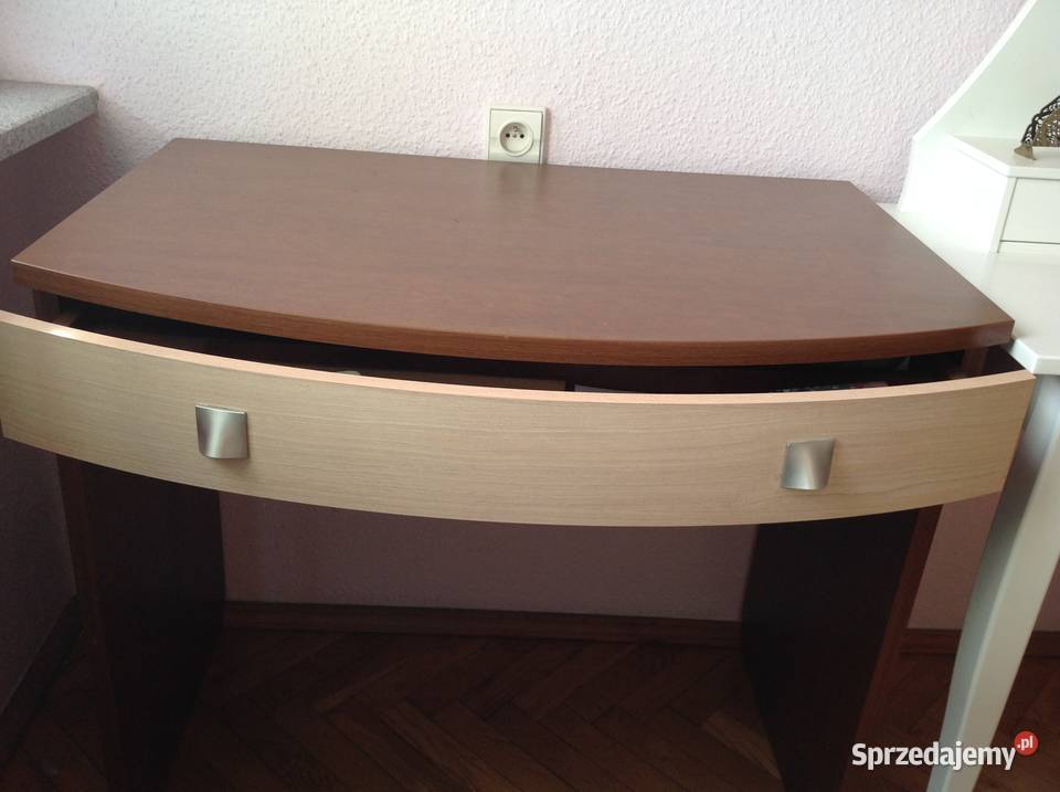 Eleganckie biurko z płyty MDF Gdańsk