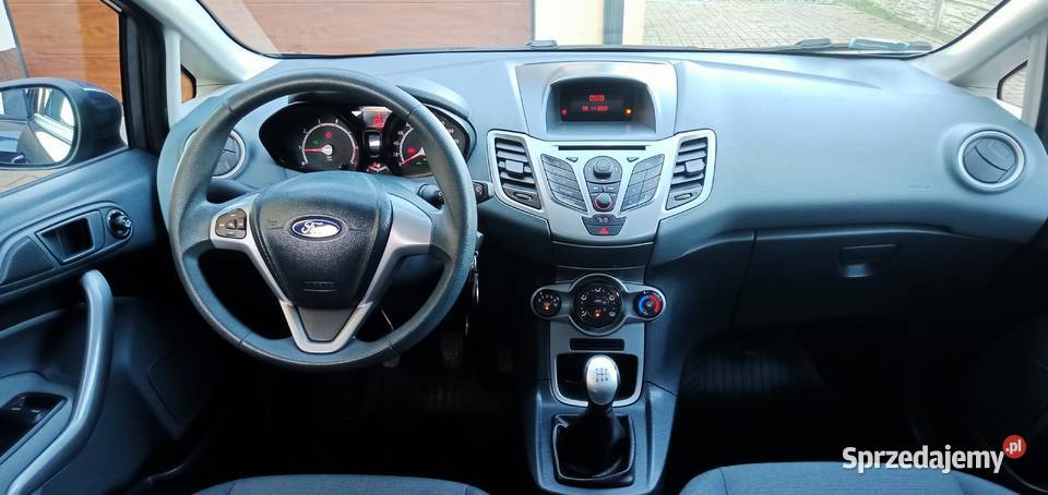 Ford Fiesta GOLD X Polski Salon2 Właściciel światła przeciwmgielne