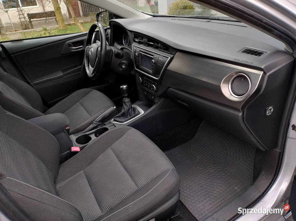 Toyota Auris kombi 14 D4D 90 2013 r krajowa sprzedam