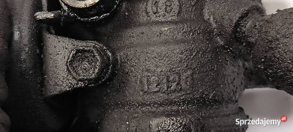 POMPA WSPOMAGANIA TOYOTA CARINA Lipno sprzedam