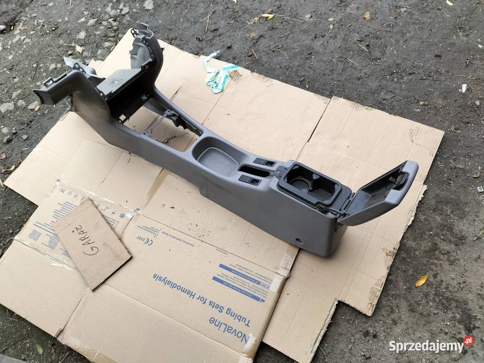 NISSAN PRIMERA P11 P 11 LIFT TUNEL ŚRODKOWY Kamień-Kolonia
