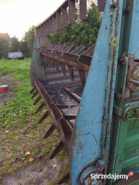 Rozrzutnik obornika agromet jednoosiowy stan Accord Rozrzutniki obornika podlaskie Bielsk Podlaski