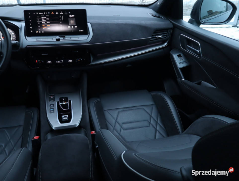 Nissan Qashqai 15 ePower światła LED