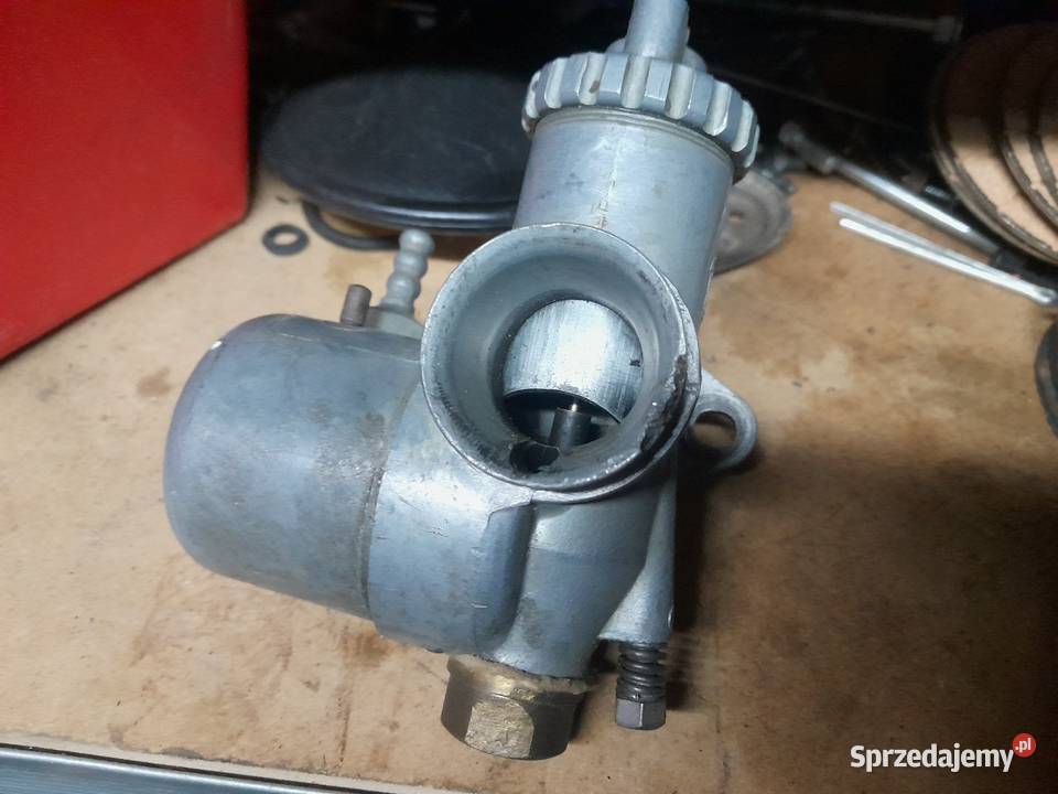 Gaźnik G26U1 junak m10