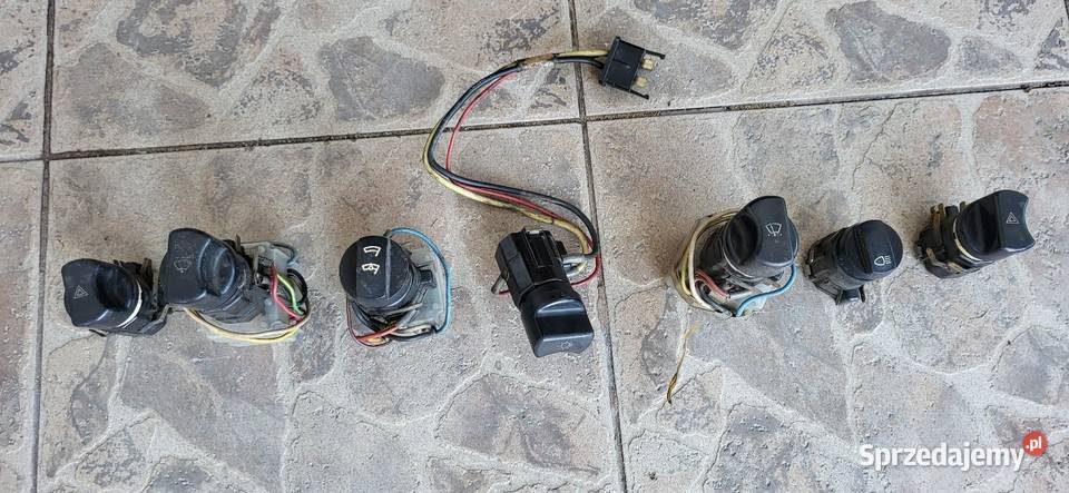 Przełączniki świateł SkodaLiaz Przełączniki sprzedam