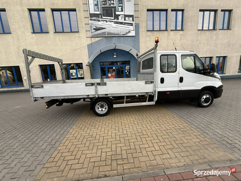 Iveco Daily 35C18 Iveco Daily 35C18 2020r 30D 299800km mazowieckie