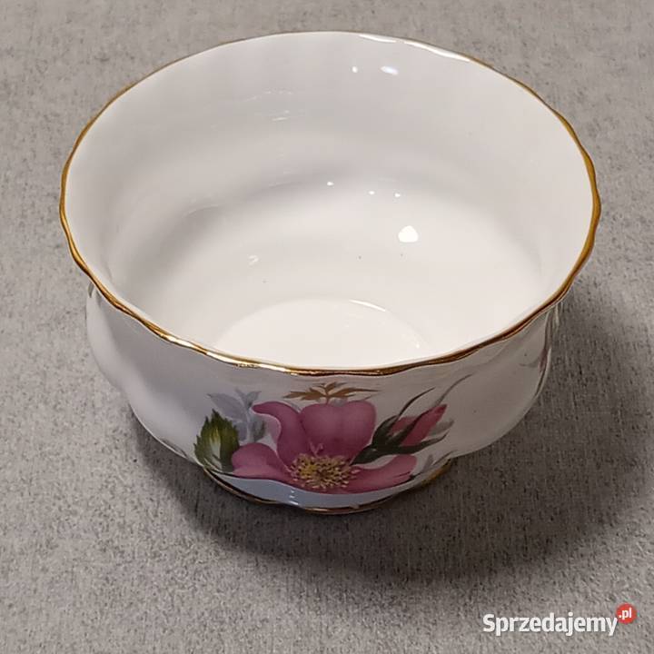 ROYAL ALBERT Cukiernica Prairie Rose Róża Stargard sprzedam