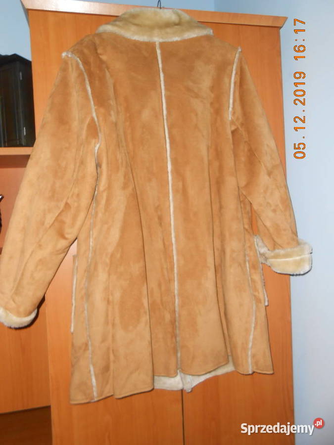 Kożuszek koniakowy brąz z kołnierzem i lamówkami Kępno sprzedam