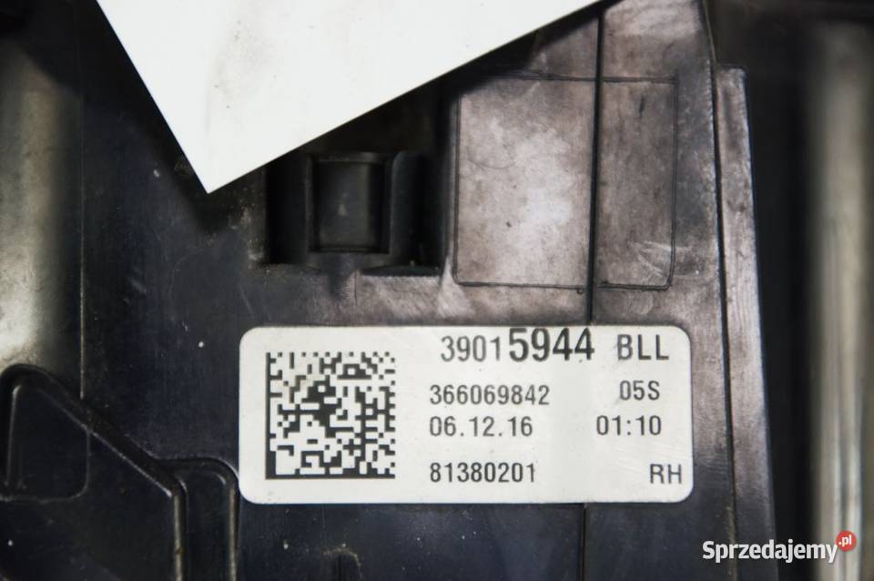 LAMPA PRAWA TYŁ OPEL ASTRA K 39015944 kujawsko-pomorskie Lipno