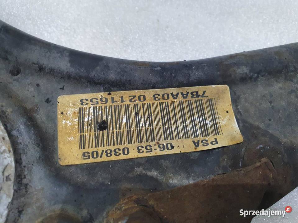 WAHACZ LEWY PRZÓD PEUGEOT 407