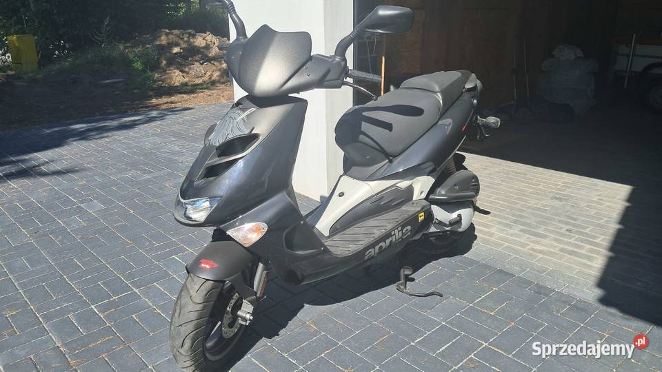 Aprilia SR50 Sport Pro LC MotorowerSkuter w Kobiór sprzedam