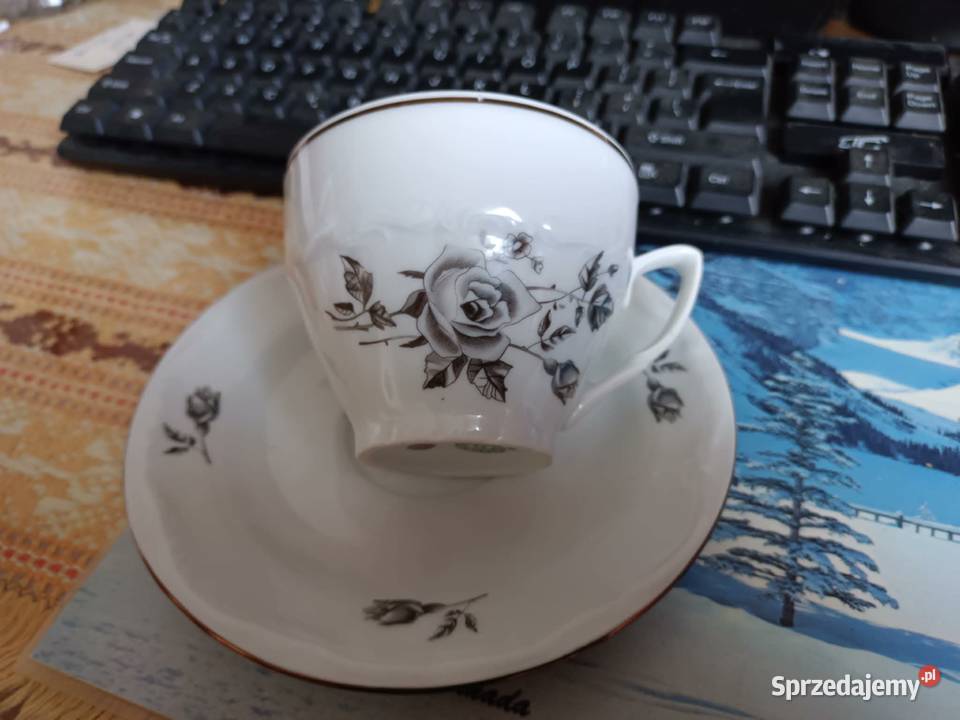 Porcelana Bogucice kom 12 os kawowy PRL Będzin