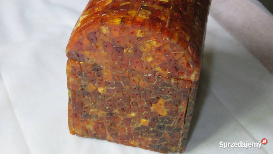 bursztynowy kuferek Parczew