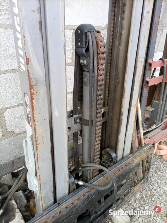 Sprzedam maszt wozek triplex Chruślina