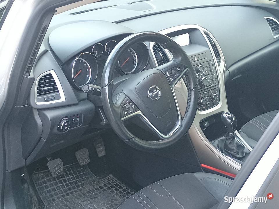 Opel Astra J 14T 140 BENZYNA 2013r światła do jazdy dziennej Łuków