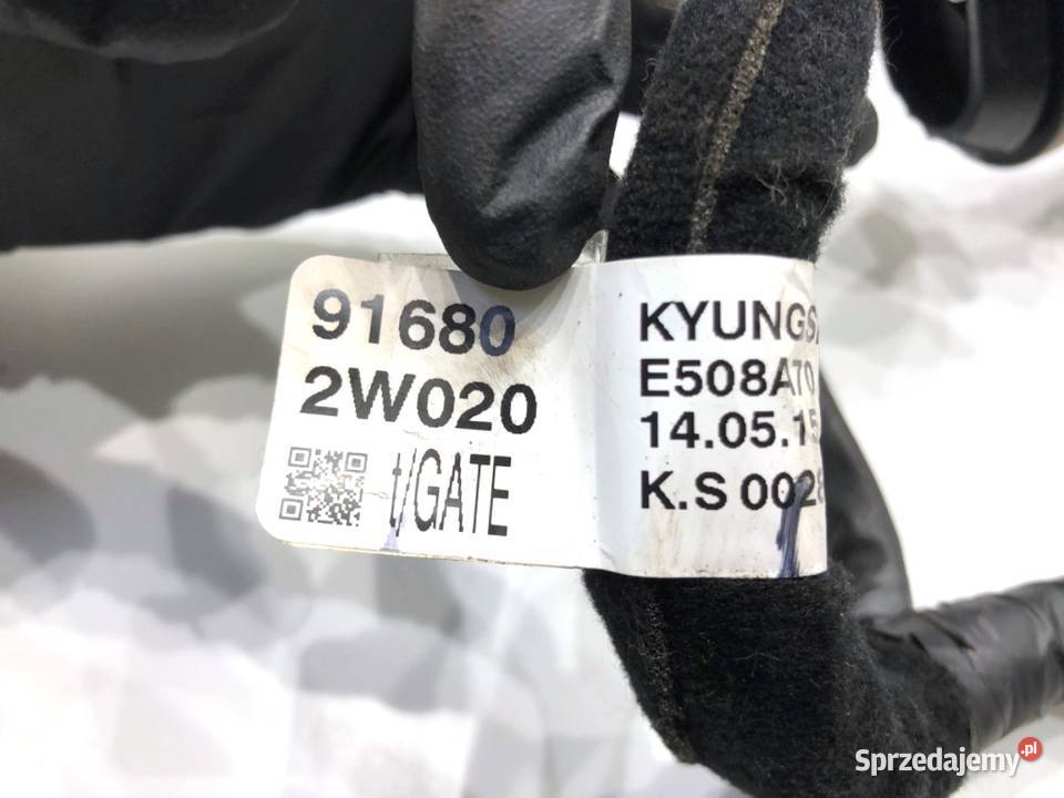 WIĄZKA KLAPY BAGAŻNIKA TYŁ HYUNDAI SANTA FE III