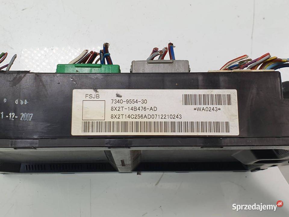 SKRZYNKA BEZPIECZNIKÓW JAGUAR XF 8X2T14476AD Lipno sprzedam