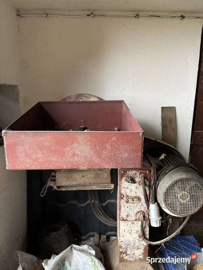 Rozdrabniacz bijakowy śrutownik Palikówka