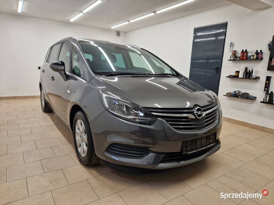 Opel Zafira 2018 134 łódzkie Wieluń
