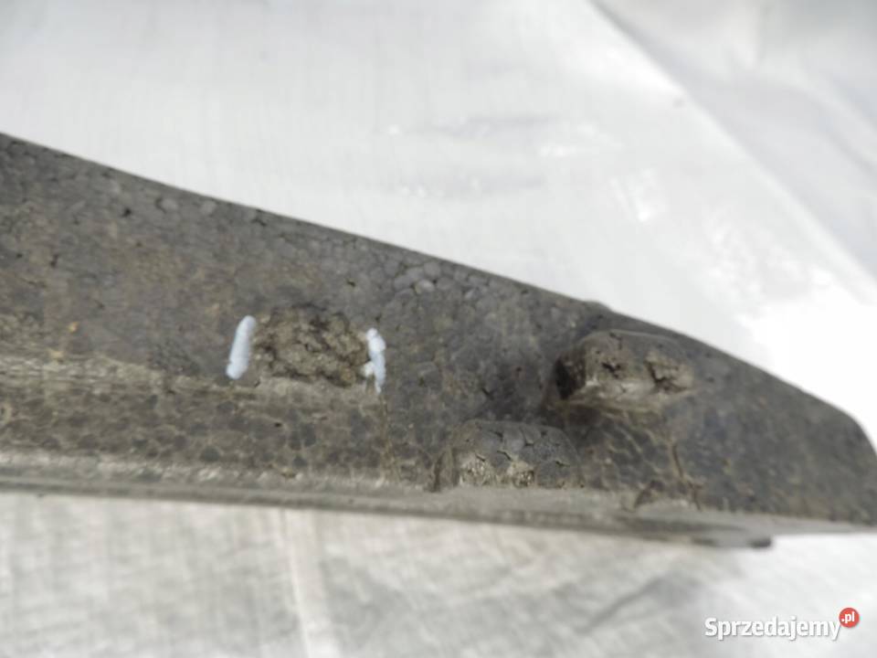 Opel Meriva B absorber zderzaka przód 13378390