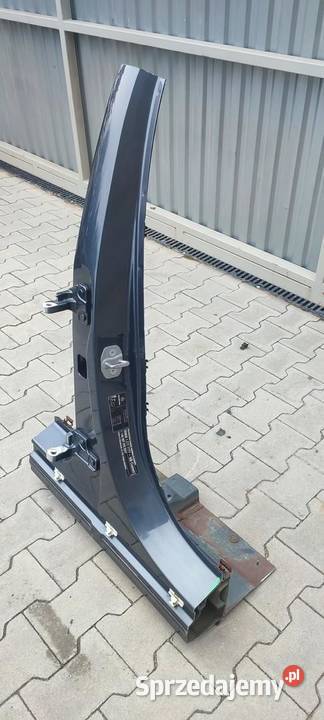 MERCEDES W205 SŁUPEK PRAWY 755 sprzedam