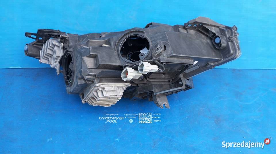 LAMPA REFLEKTOR LEWY PRZÓD EU LED ORYGINAŁ Lampy przednie sprzedam