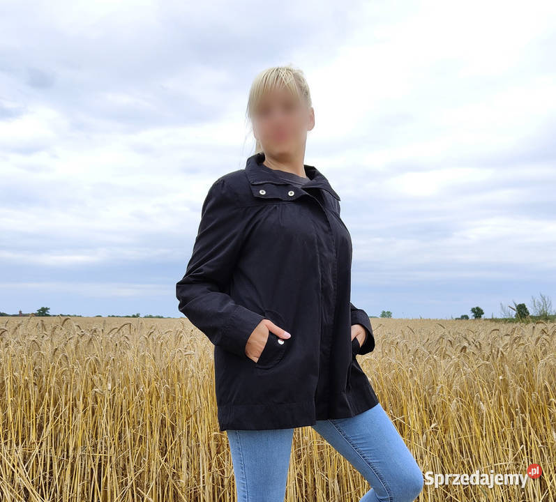 Czarna lekka kurtka jesienna wiosenna 42 XL Szczecin