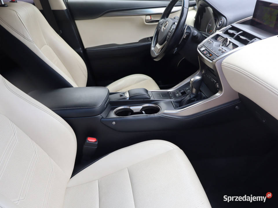 Lexus NX 300h 145KM śląskie Katowice sprzedam