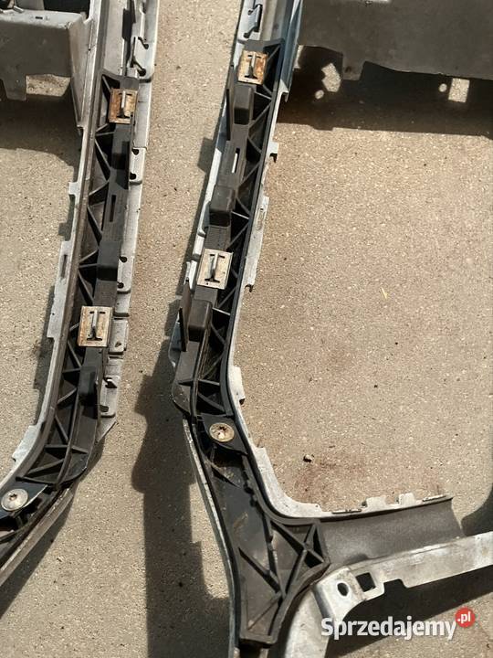 Audi Q5 80A wzmocnienia zderzaka przód dolne Bełchatów