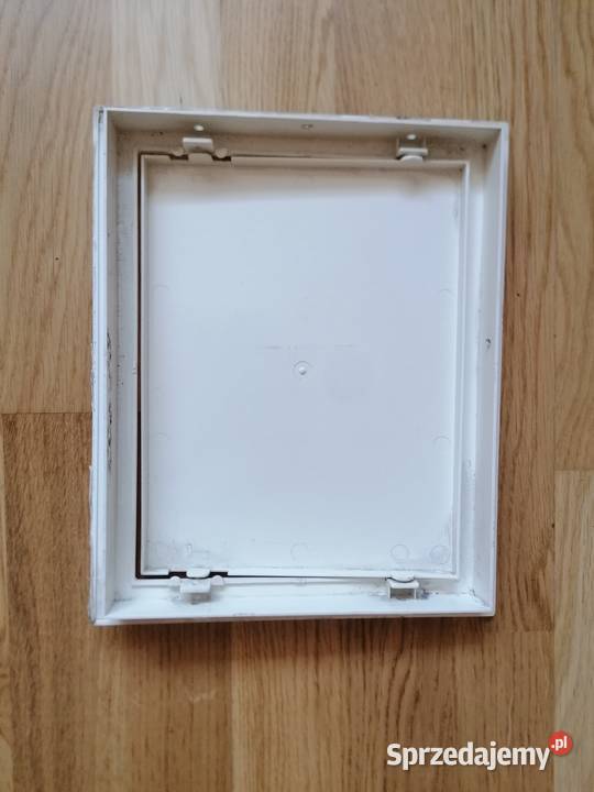 Drzwiczki rewizyjne plastikowe 20x25 Łódź