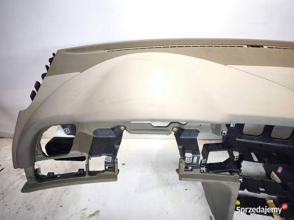 DESKA KOKPIT KONSOLA AUDI A6 C6 4F1857041R KAMUT Przystajń