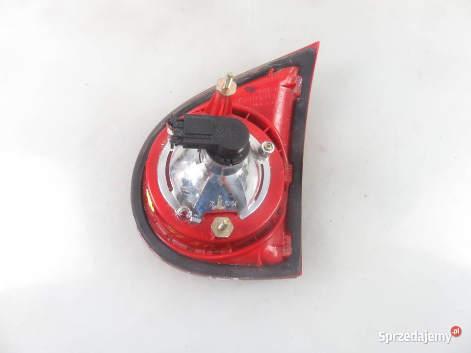 LAMPA LEWA TYLNA KLAPA VW GOLF V 1K1 1K6945093E małopolskie