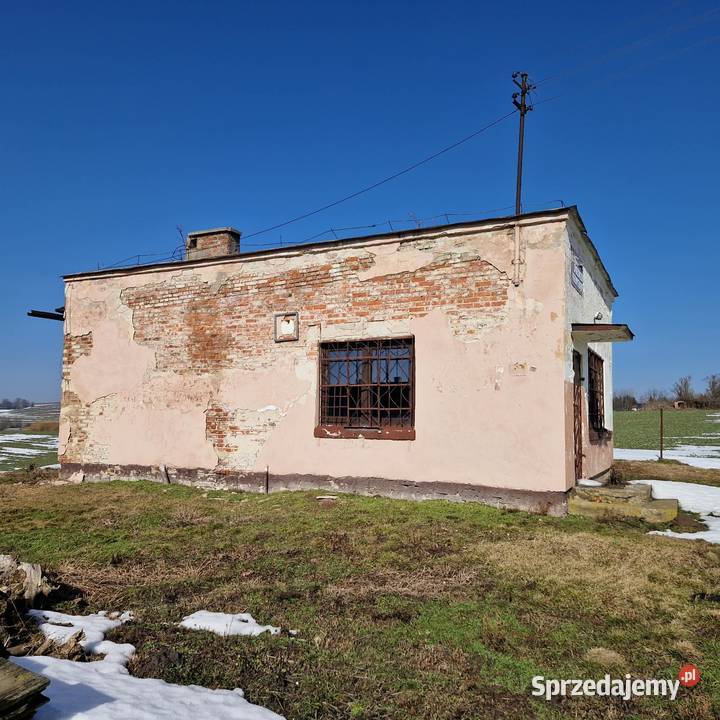 Budynek dawnym sklepie Uchanie