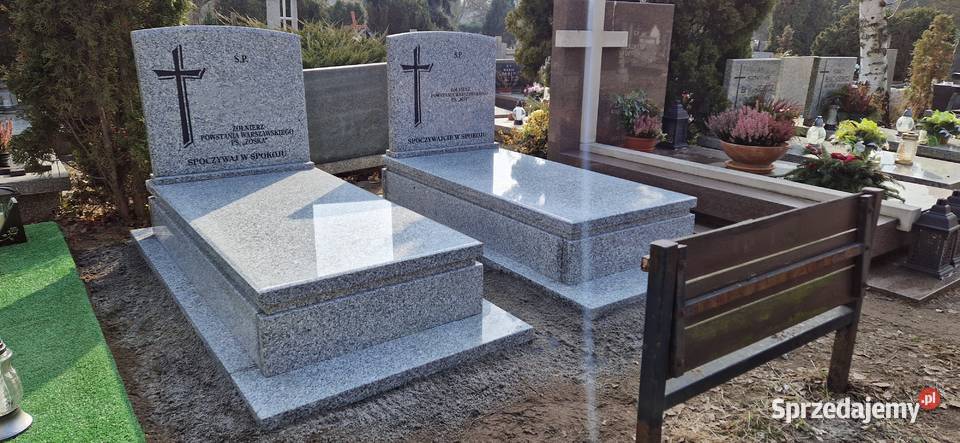 Dwa nagrobki strzegomskie 2258 WROCŁAW Świdnica