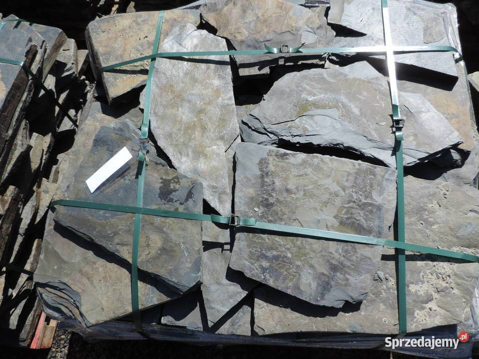 Łupek Elewacyjny czarnobrązowy na elewację Oświęcim